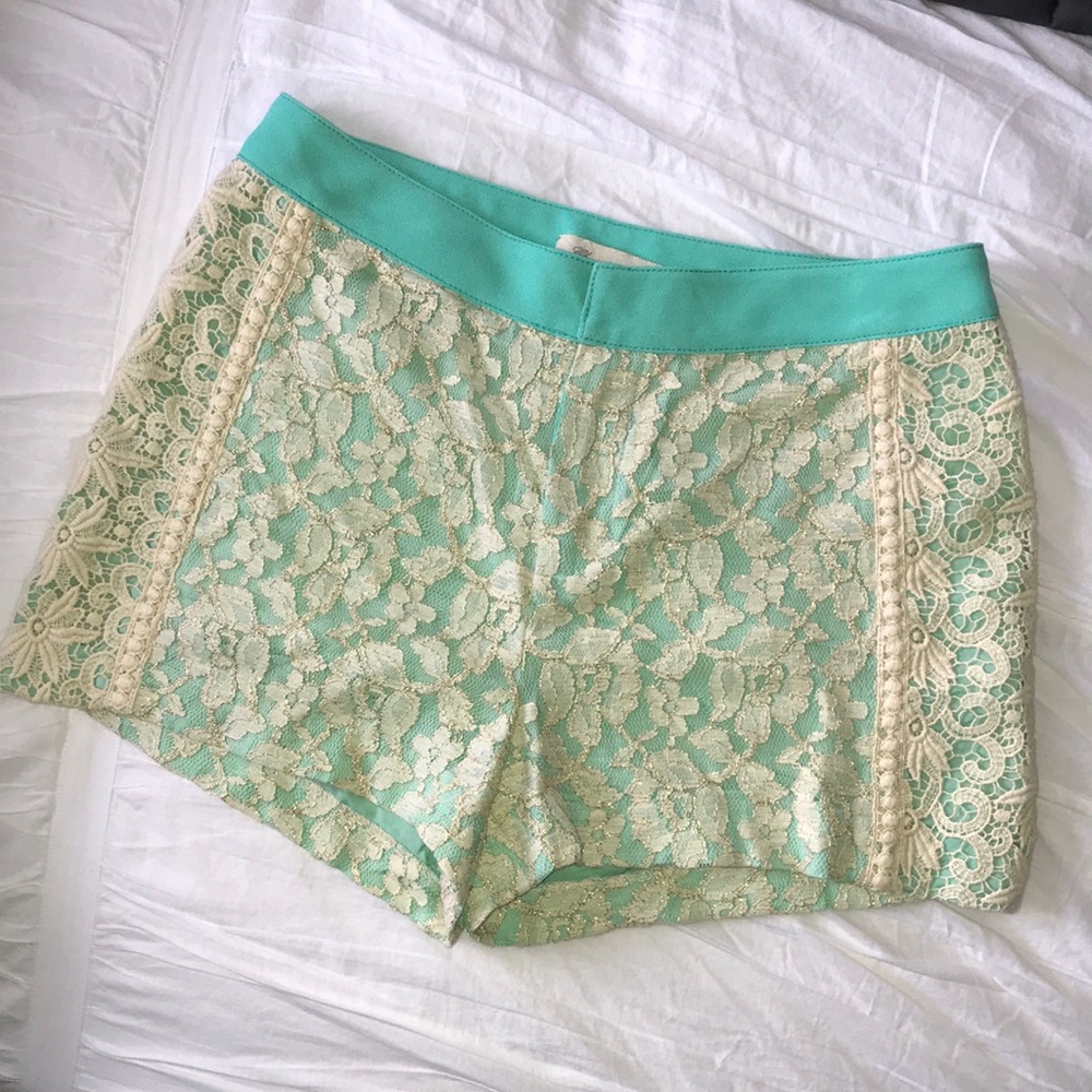 Cream/Green Lace Shorts